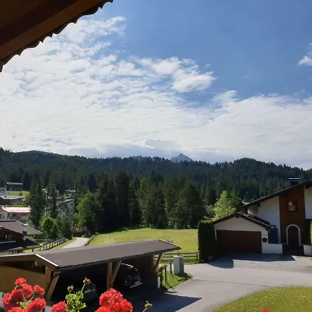 Haus Schiefer * Лойташ