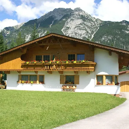 Apartment Haus Schiefer Leutasch